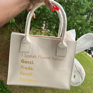 Fluent Italian beige and gold